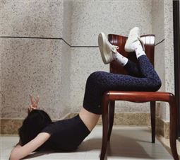 楊冪回應漫畫腰挑戰(zhàn),現(xiàn)在最近最火的電視劇